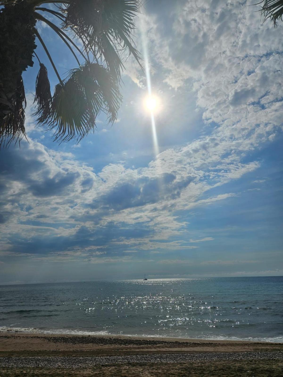 Mondrian Magic World - Sea View First Line Of The Beach Oropesa del Mar Ngoại thất bức ảnh